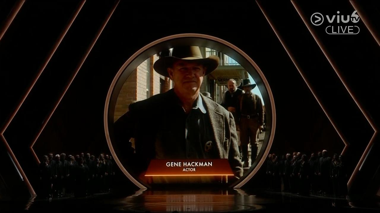 在今屆奧斯卡紀念環節中,悼念剛離世的影帝真赫曼。