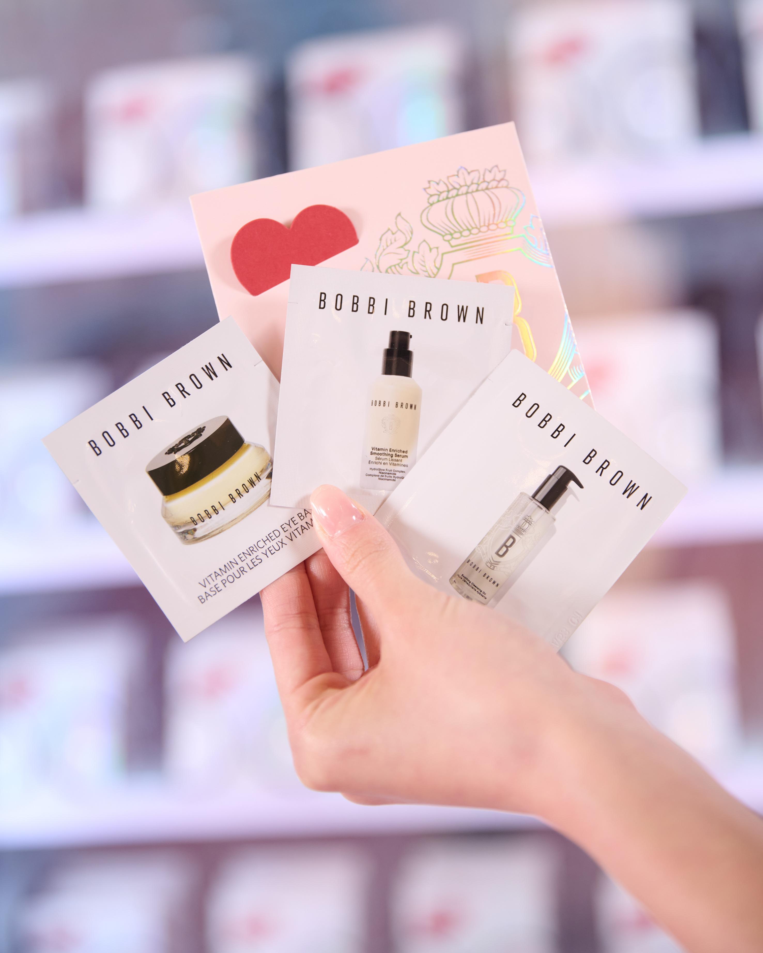 完成所有任務後,可換領Bobbi Brown 的王牌產品體驗包