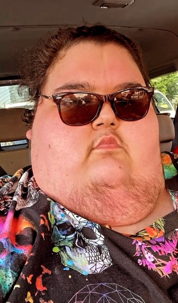 土耳其網紅吃播Efecan Kultur活躍於TikTok。