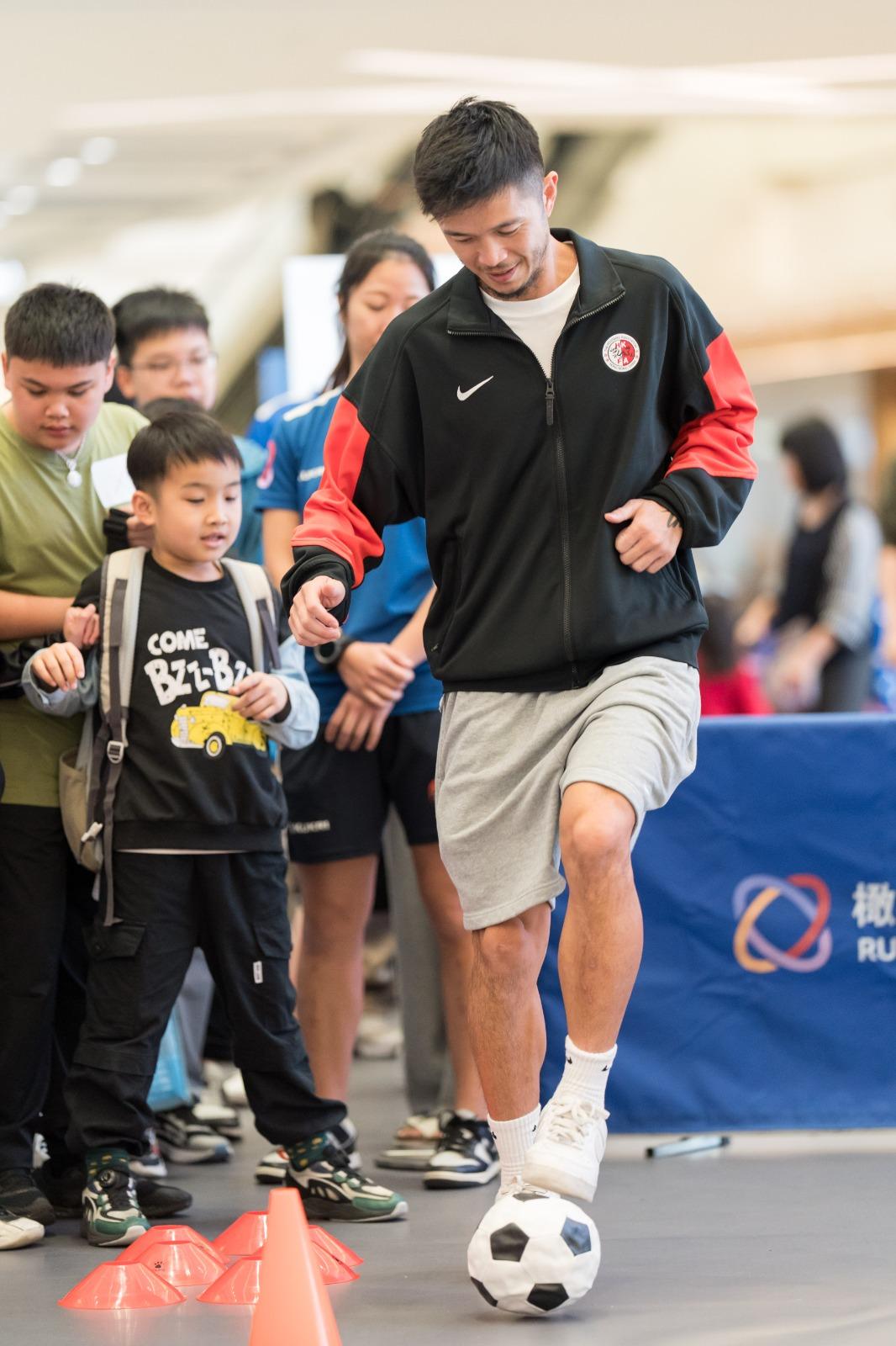 賽馬會社區七人欖球計劃2025展開,香港足球代表隊中場陳肇鈞。