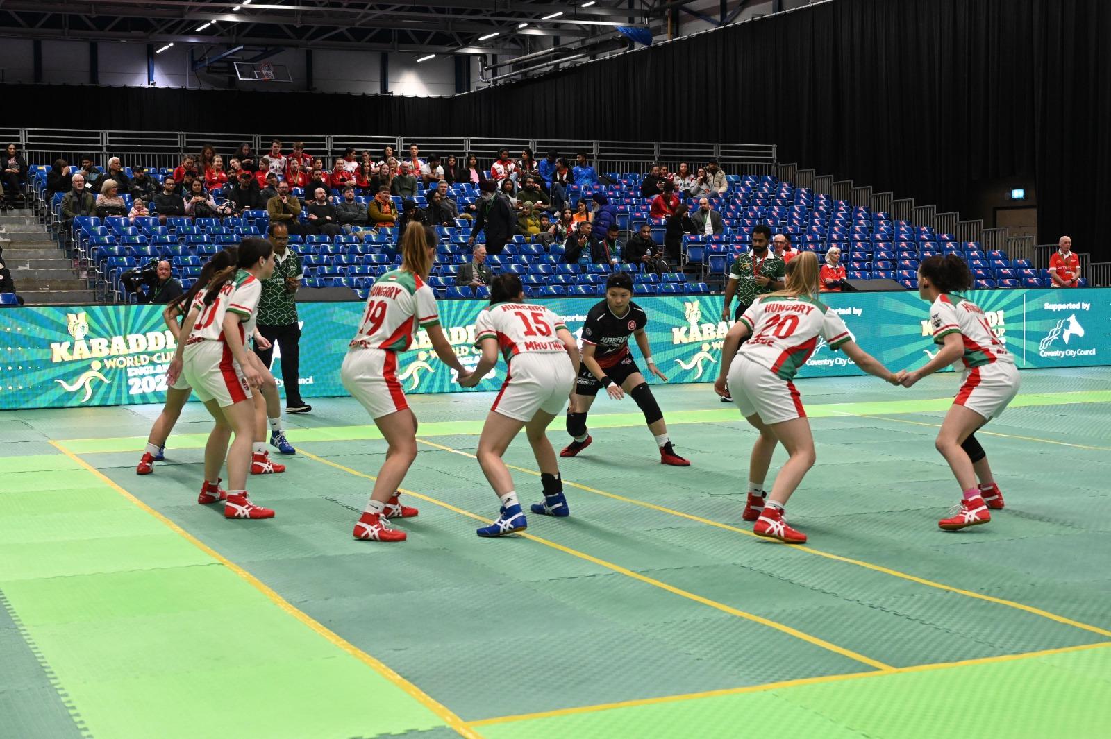 卡巴迪世界盃|香港卡巴迪體育聯會赴英國出戰,女隊首戰以73︰20大勝匈牙利 。(香港卡巴迪體育聯會圖片)