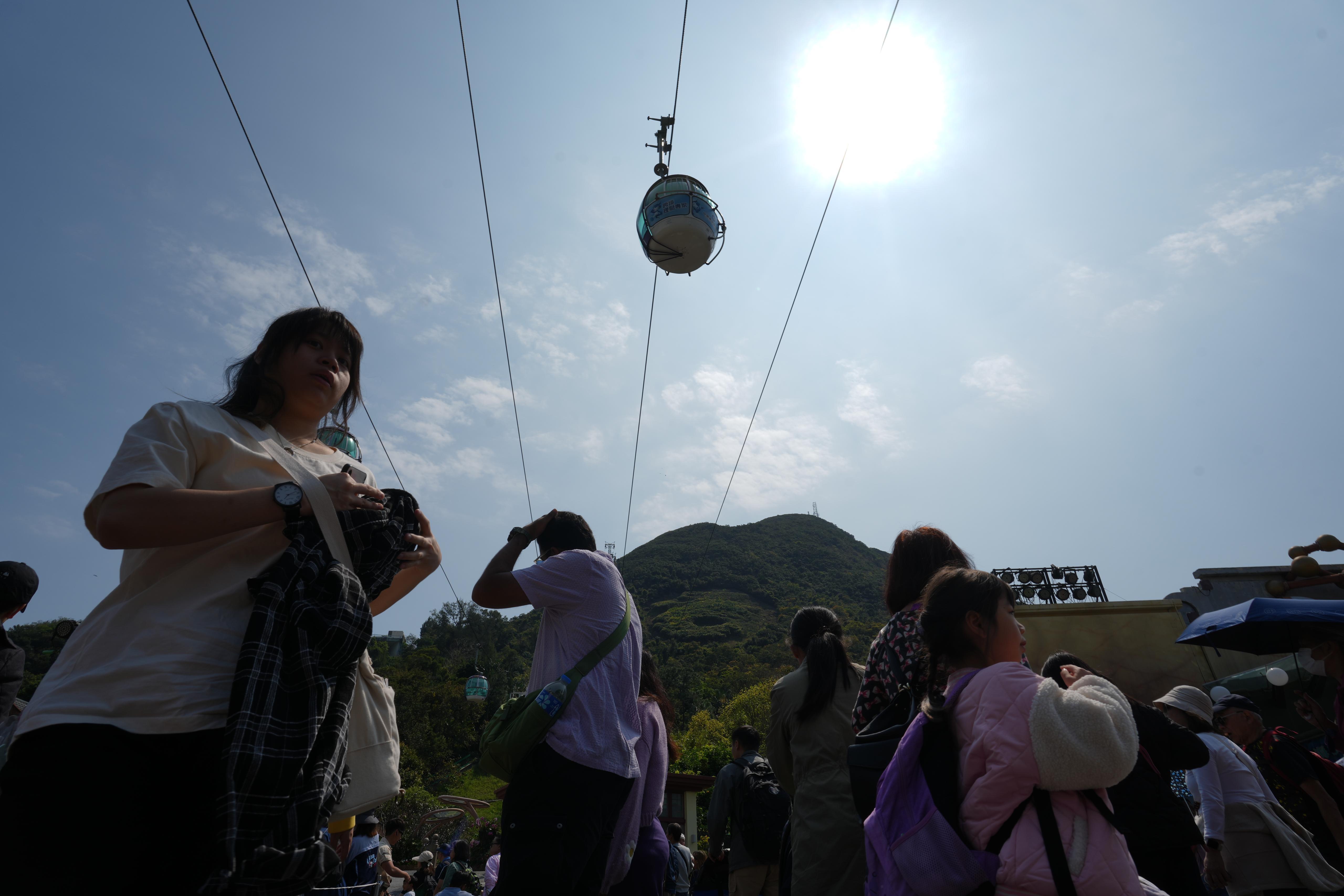 海洋公園暫停開放高峰樂園,直至另行通知。