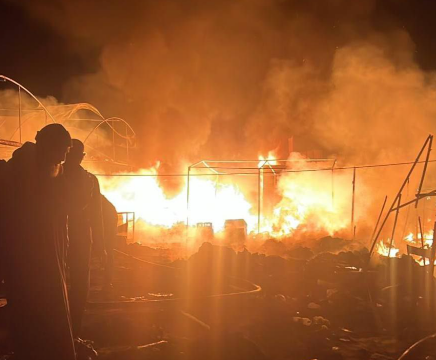 加沙第二輪停火談判膠著之際,以色列軍方當地周二凌晨,向加沙地帶發動自1月19日停火生效以來最大規模的空襲(影片截圖)