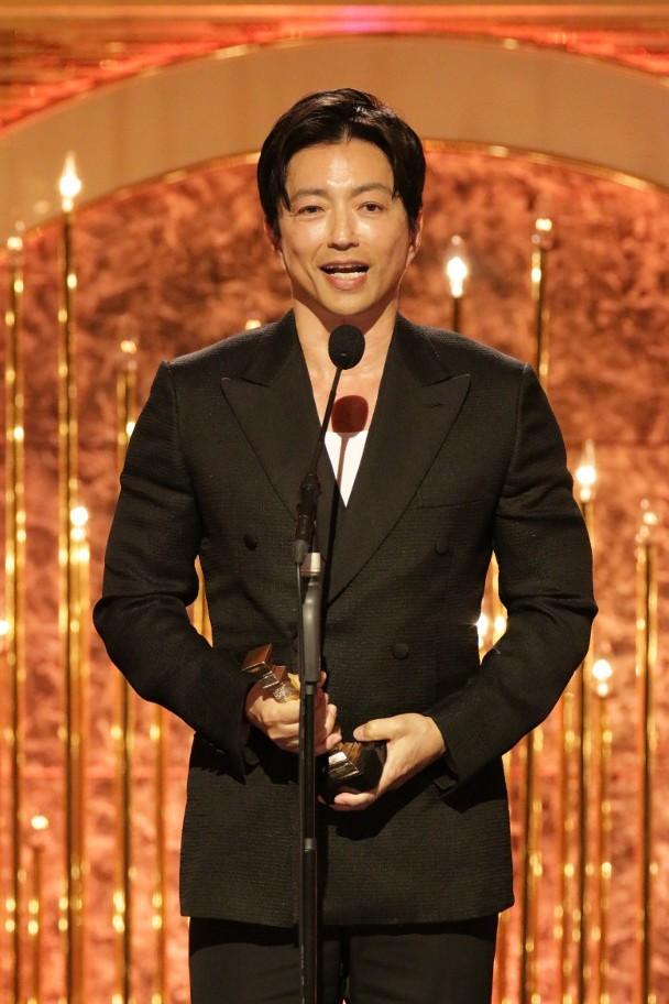 大澤隆夫成為最好男配角。