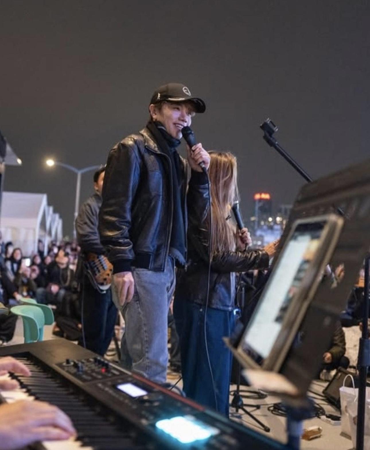 軒公其實多年前已經留意The Flame 。