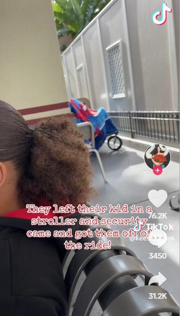 網民@keesha4rank看到嬰兒車被丟在角落,蜘蛛俠毯子下竟然在動,旁邊有一張椅子。(互聯網)