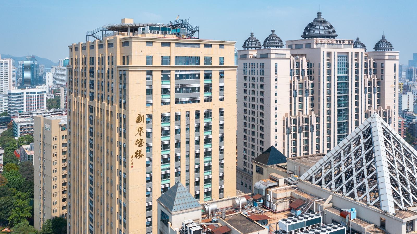 劉鑾雄樓外觀。