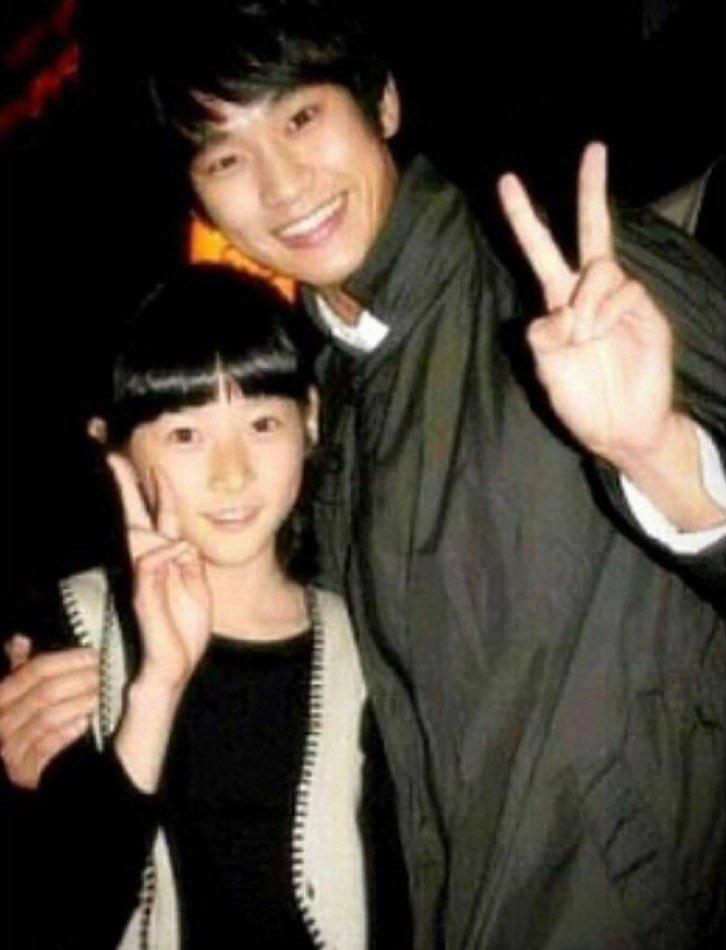 金秀賢被指曾與金賽綸交往多年。