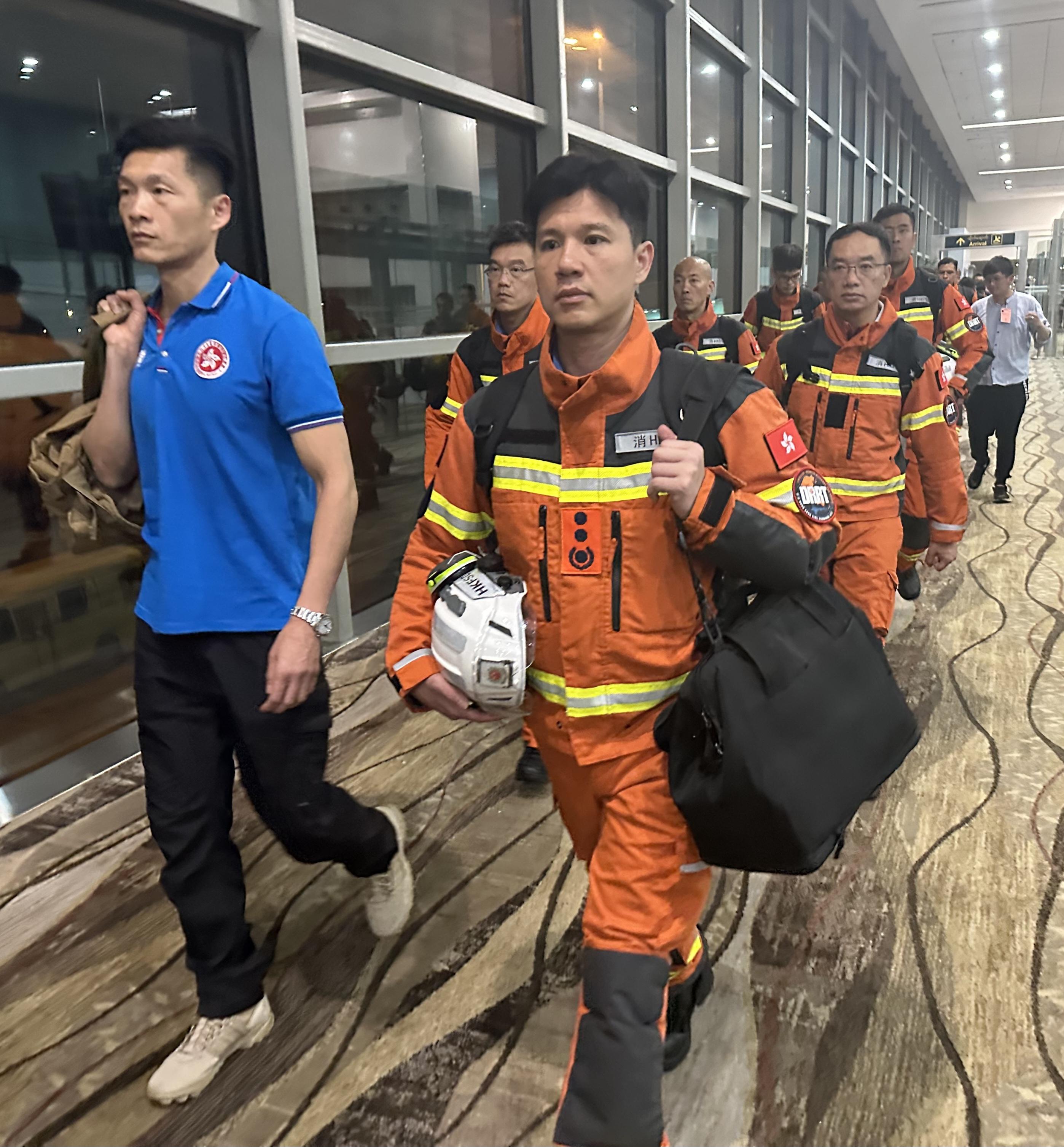 救援隊抵當地。(消防處提供)