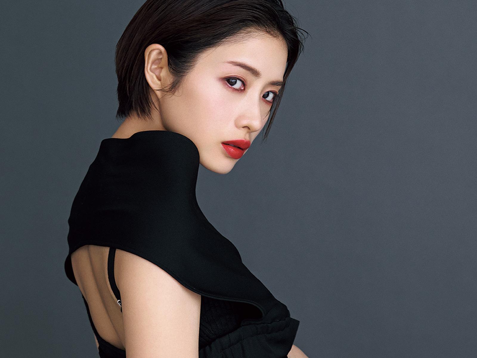 38歲石原聰美今日透過事務所公開報喜。