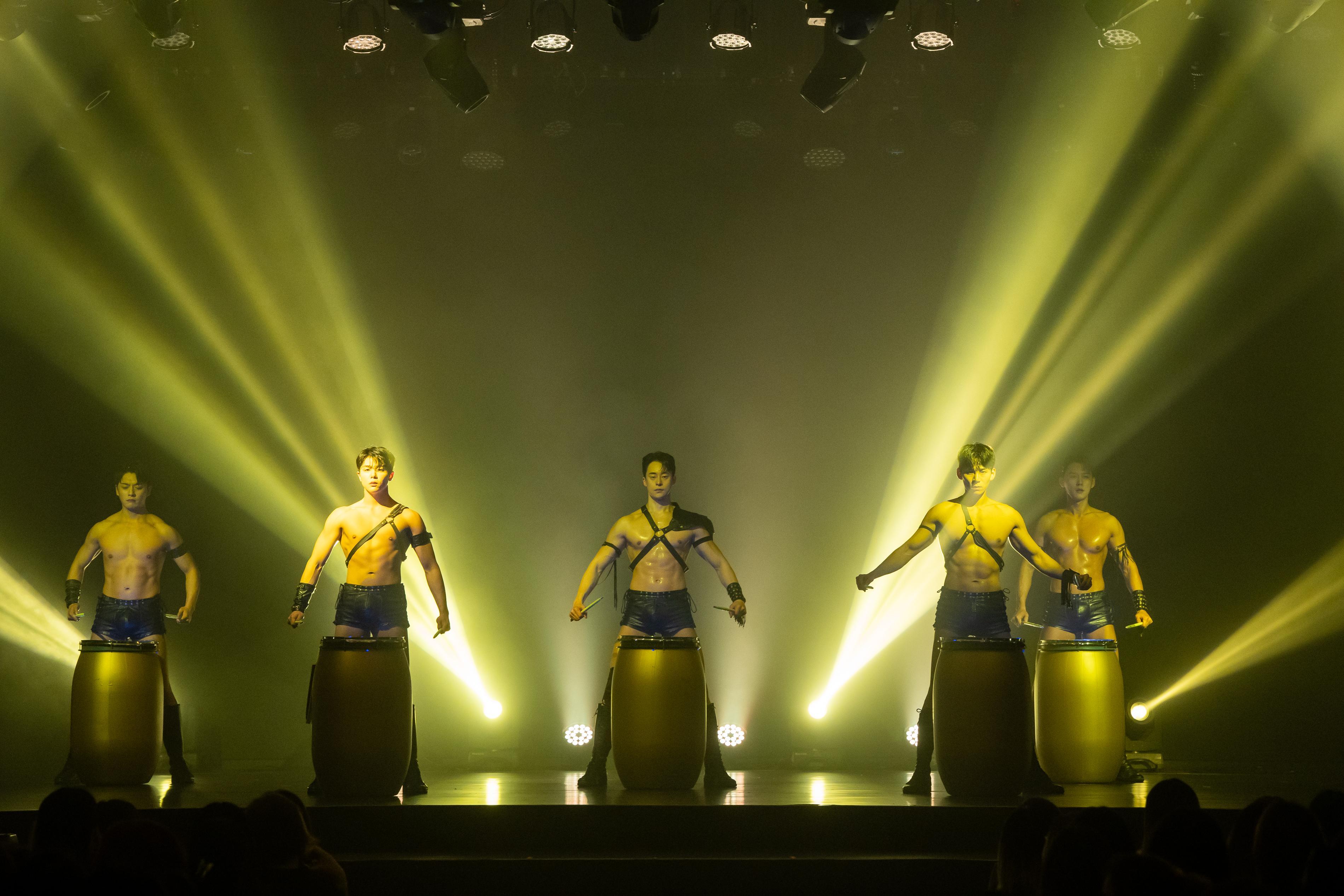 韓國原創音樂劇《WILD WILD SHOW》日前在澳門葡京人H853娛樂館尚梯館圓滿結束。