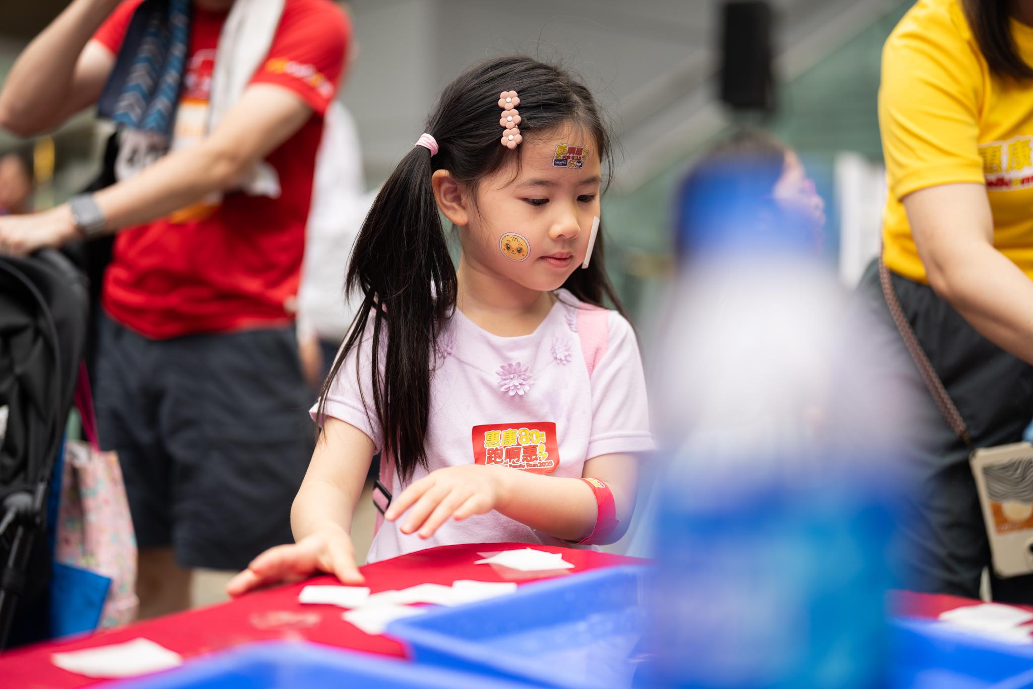 「食早餐呀惠」開幕活動當日邀請100位地區兒童參與活動。