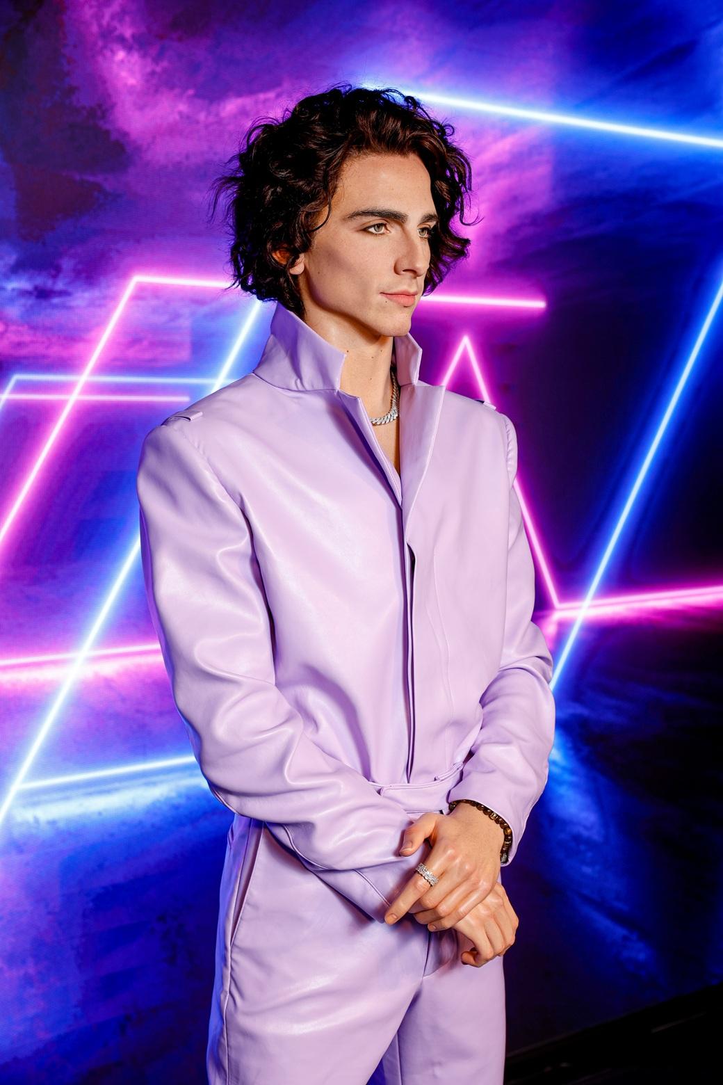 想與Timothée Chalamet一起創造甜蜜回憶,別在猶豫,快到蠟像館。