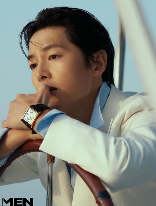 宋仲基樣貌標緻,有點望族貴公子氣質。