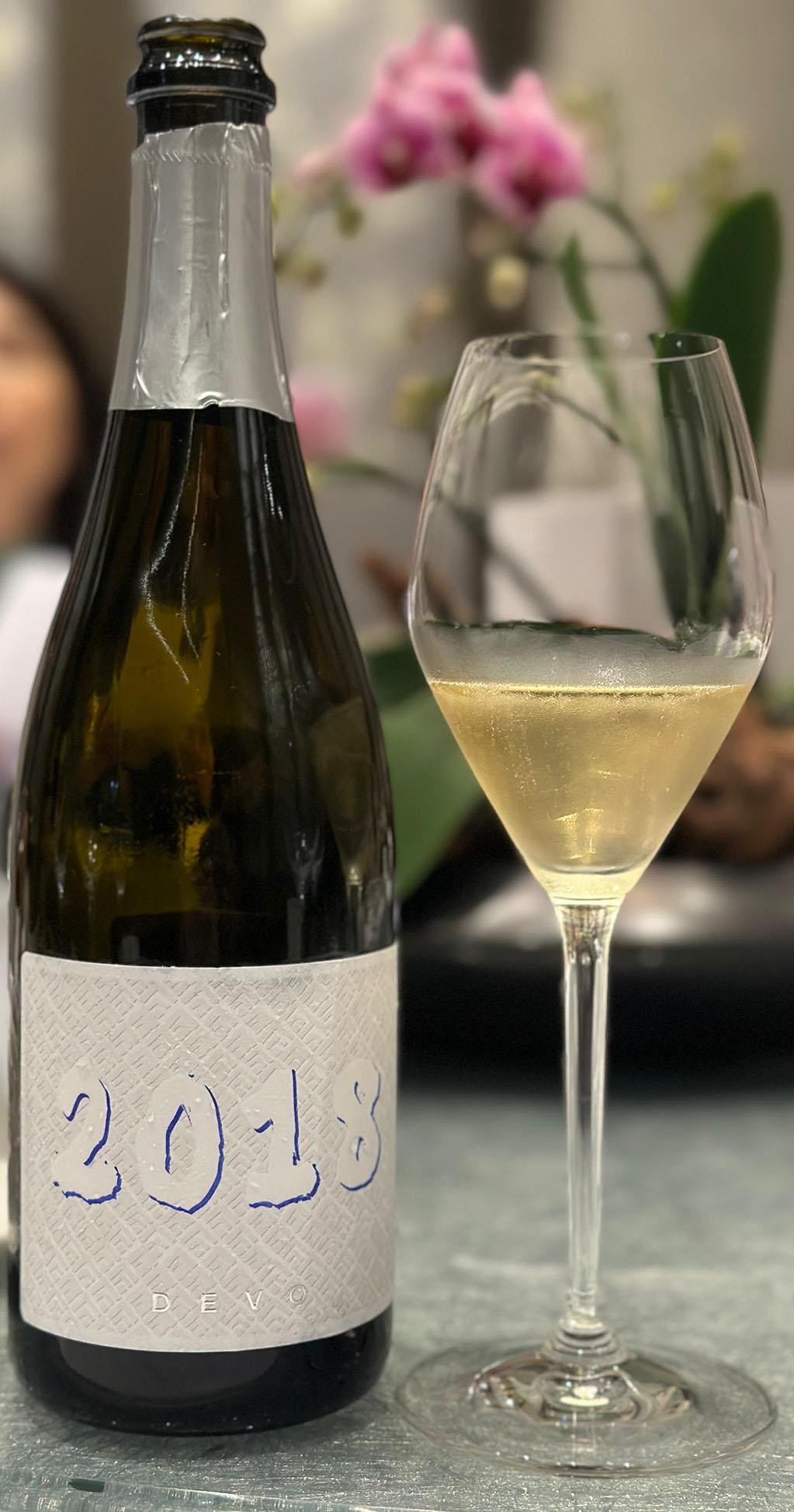 寧夏德沃酒莊的「悅慕Blanc de Blancs」天然氣泡酒