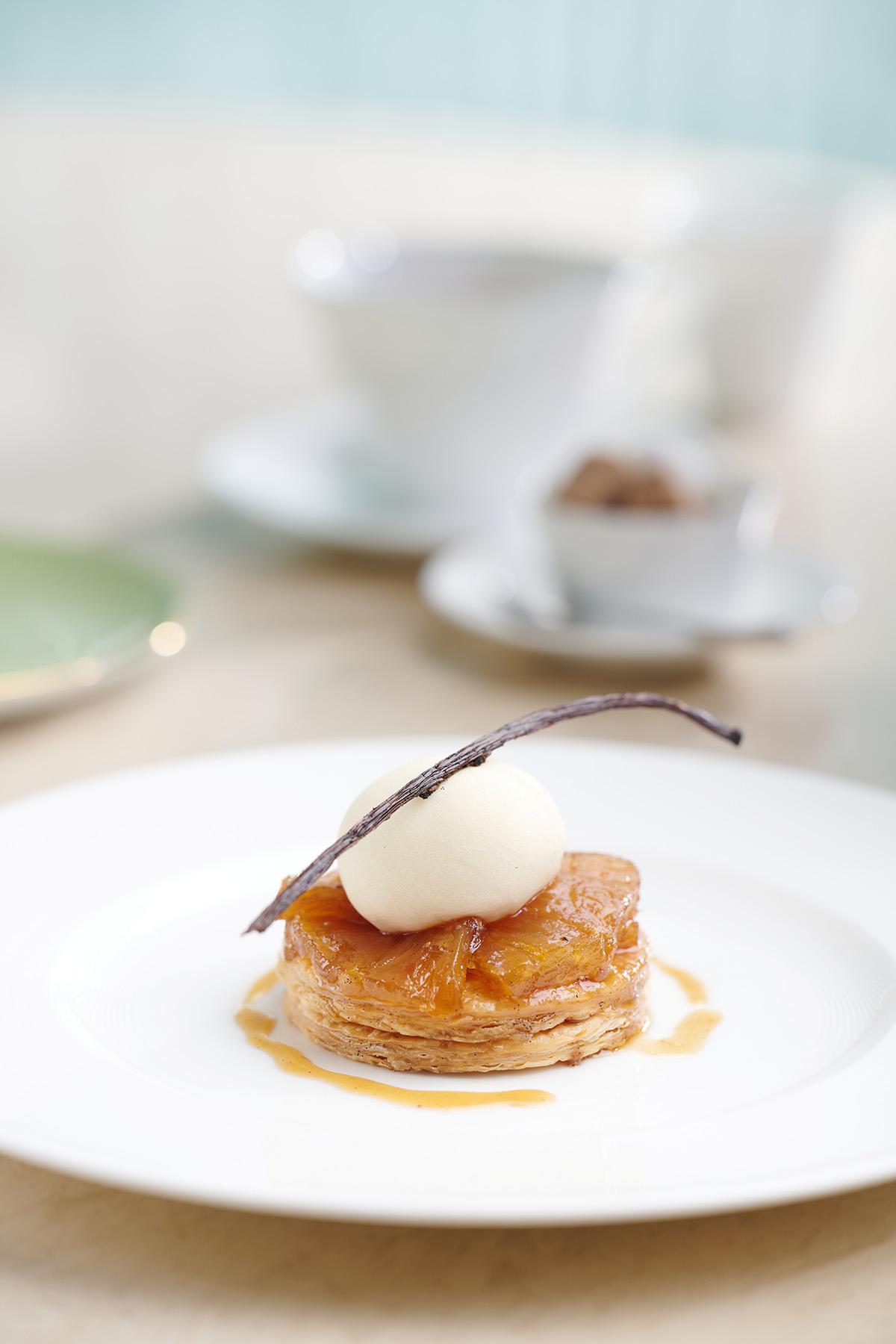 曲奇雲呢嗱慕絲