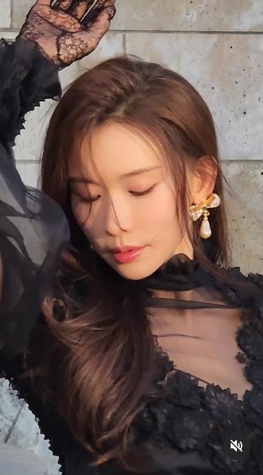 林志玲巴黎的美照。