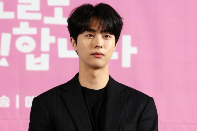 金武俊的經理人9Ato娛樂,曾出發聲明澄清兩人只同事關係。