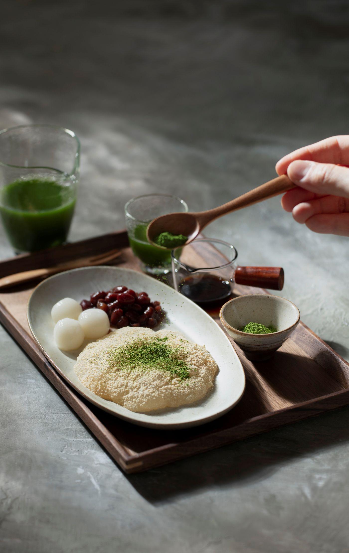 職人手作蕨餅配天空の抺茶($48/客)