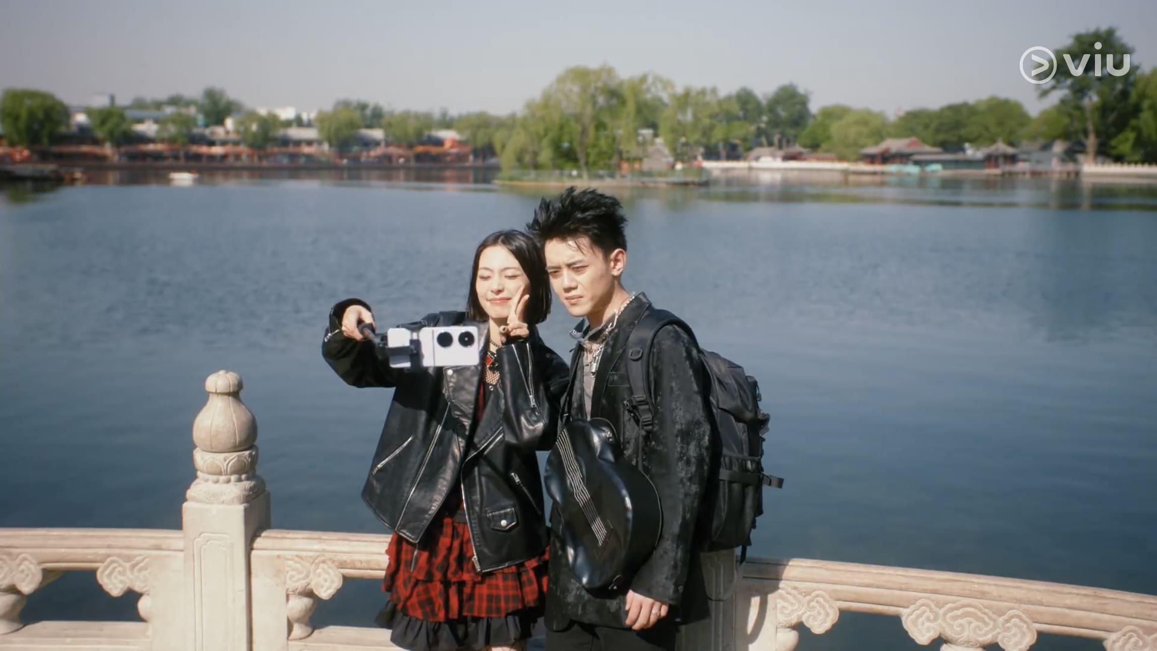 董樂怡(趙佳麗飾)、蘇子豪(楊昀昊飾)