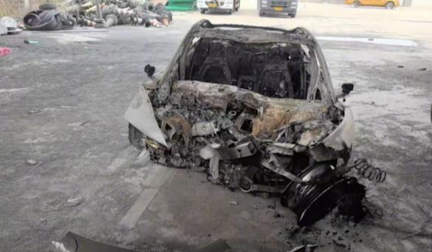 一輛小米SU7電動車上星期六晚(3月29日)在安徽銅陵高速公路上發生嚴重事故。《大河報》引述銅陵市樅陽縣政府指,事故造成3人身亡。