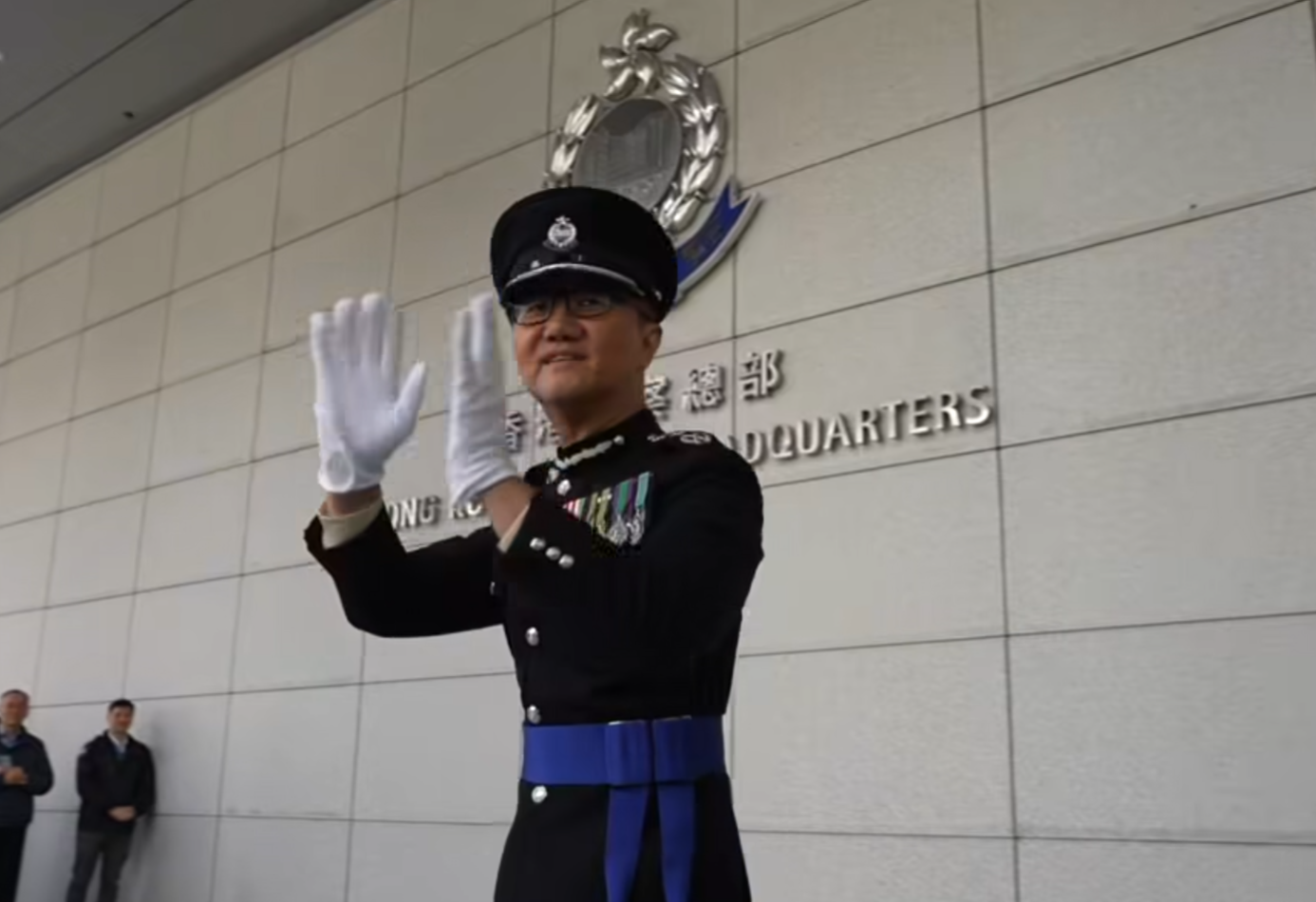 警隊為蕭澤頤舉行歡送典禮,警務處處長職務由周一鳴正式接任。(香港警察FB)