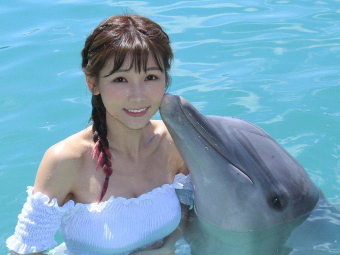 Jessica Kan 簡淑兒(IG:kan_jessica)