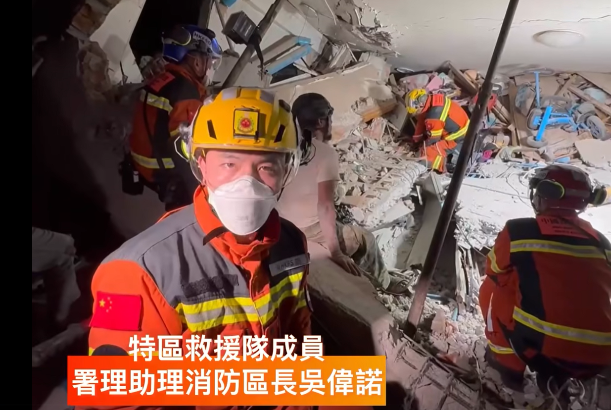 吳大強的大仔吳偉諾任職消防員,現時身在緬甸參與救災工作。