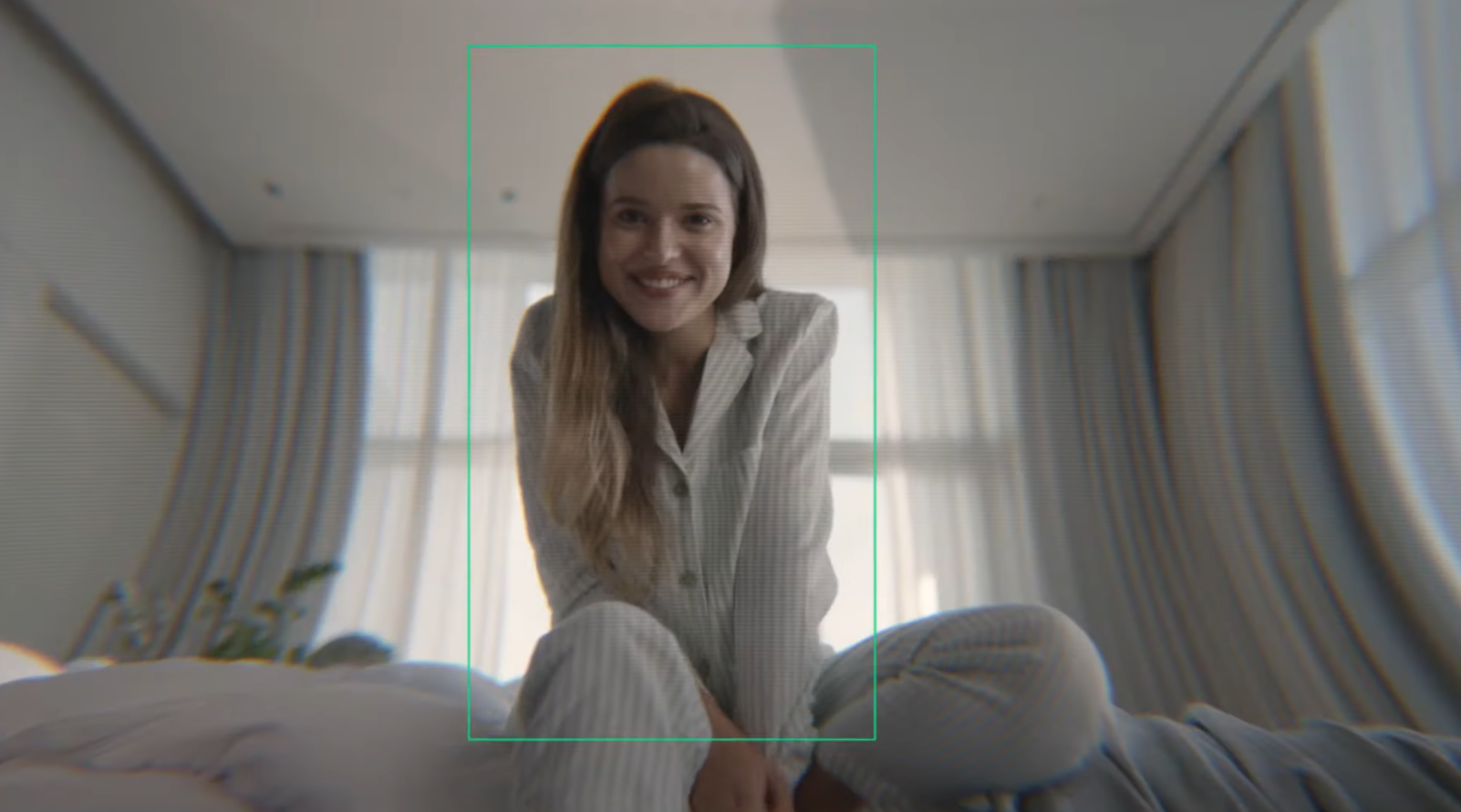 Ballie 球型身體安裝了相機作視覺感測、環境感應器及行動模組,配合 Samsung 語言模型進行會話及理解不同語音輸入,以達至類似「多啦A夢」家居 AI 夥伴工作。