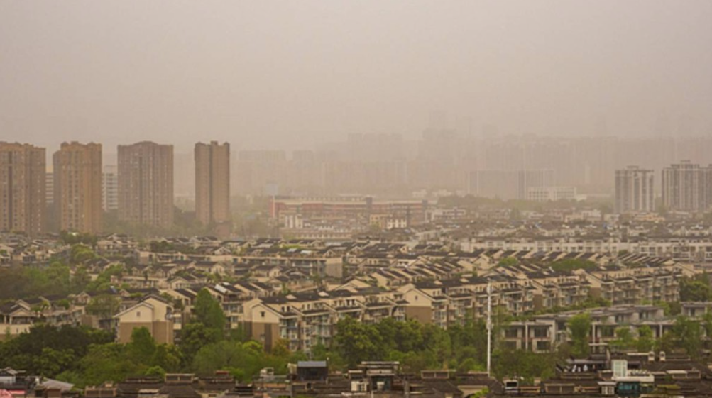 沙塵暴令廣東多地污染物濃度明顯上升。(互聯網)