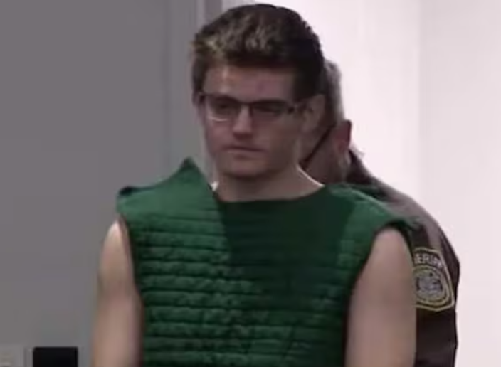 17歲少年Nikita Casap涉嫌殺死父母,並尋求暗殺特朗普。(互聯網)