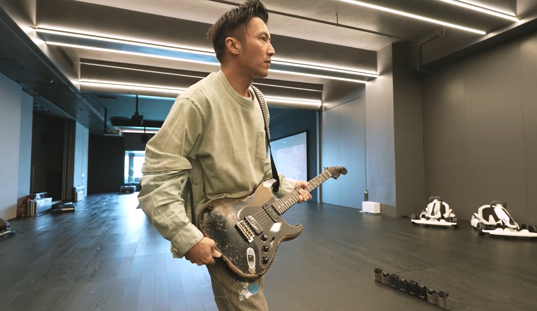 謝霆鋒一連四場的《Evolution Nic Live進化演唱會》進入倒數階段。