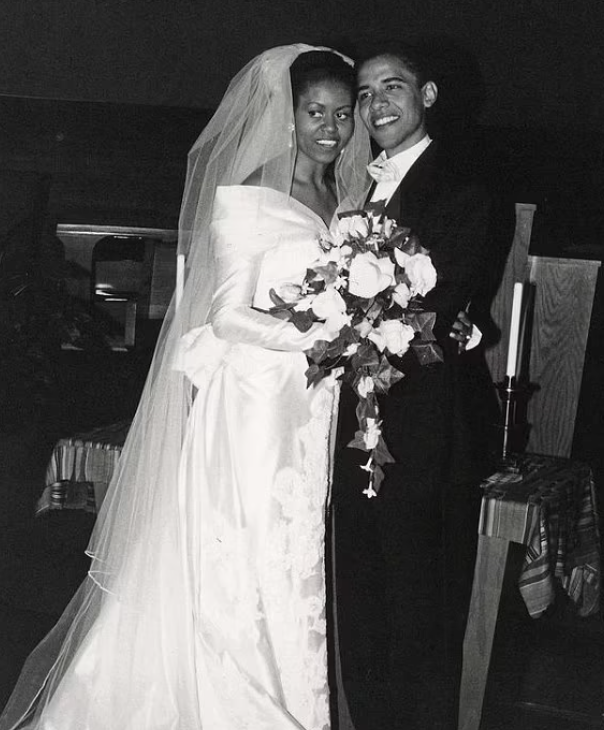 奧巴馬及米歇爾結婚32年。(互聯網)