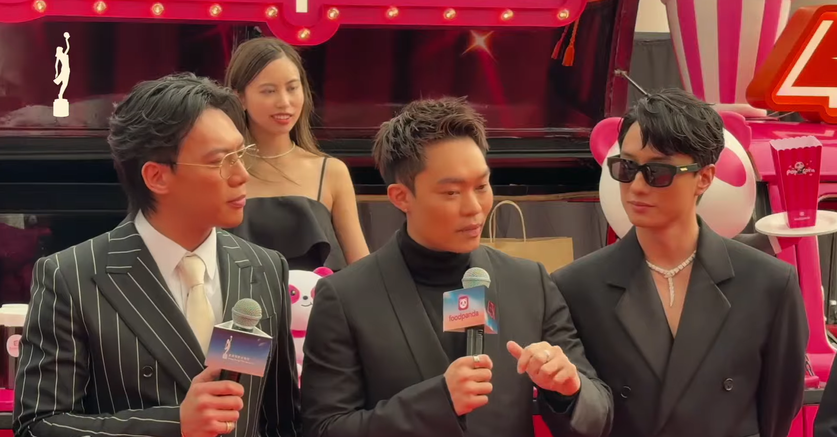 劉俊謙戴上太陽眼鏡登場,型爆搶鏡。