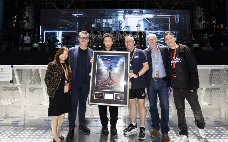 歌手謝霆鋒一連四日(24至27日)在啟德主場館舉行演唱會完滿結束(啟德體育園)