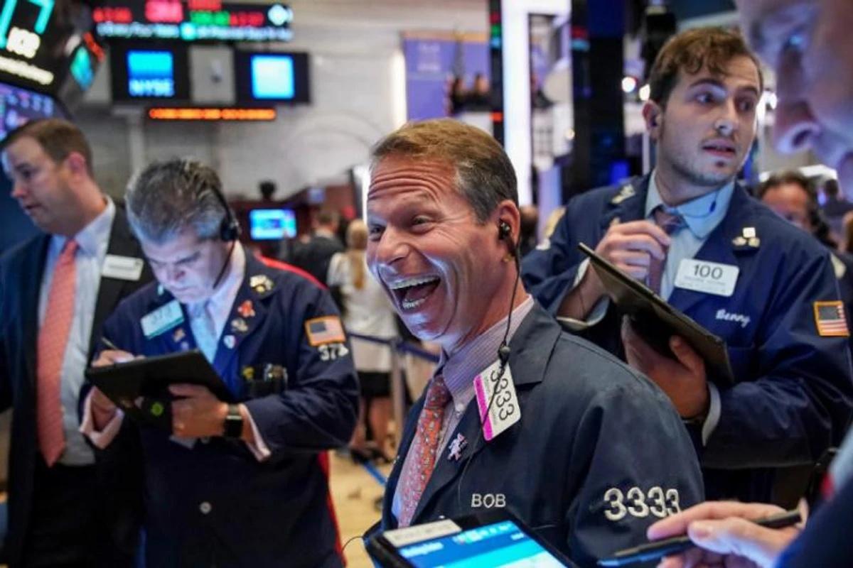 特朗普關稅戰,美暫緩多國對等關稅,刺激美股道指急升2962點。(資料圖片)