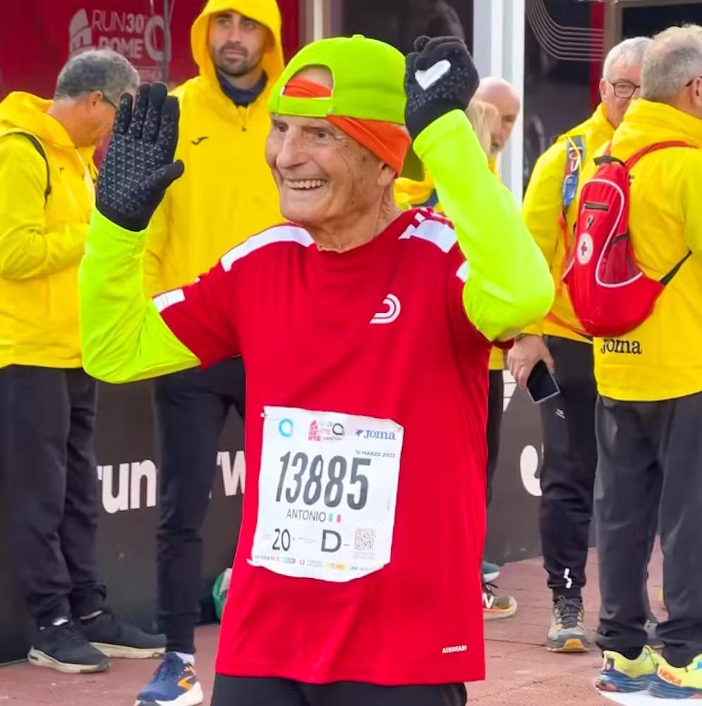 Rao以6小時44分16秒完賽,比去年快了整整10分鐘。(X)