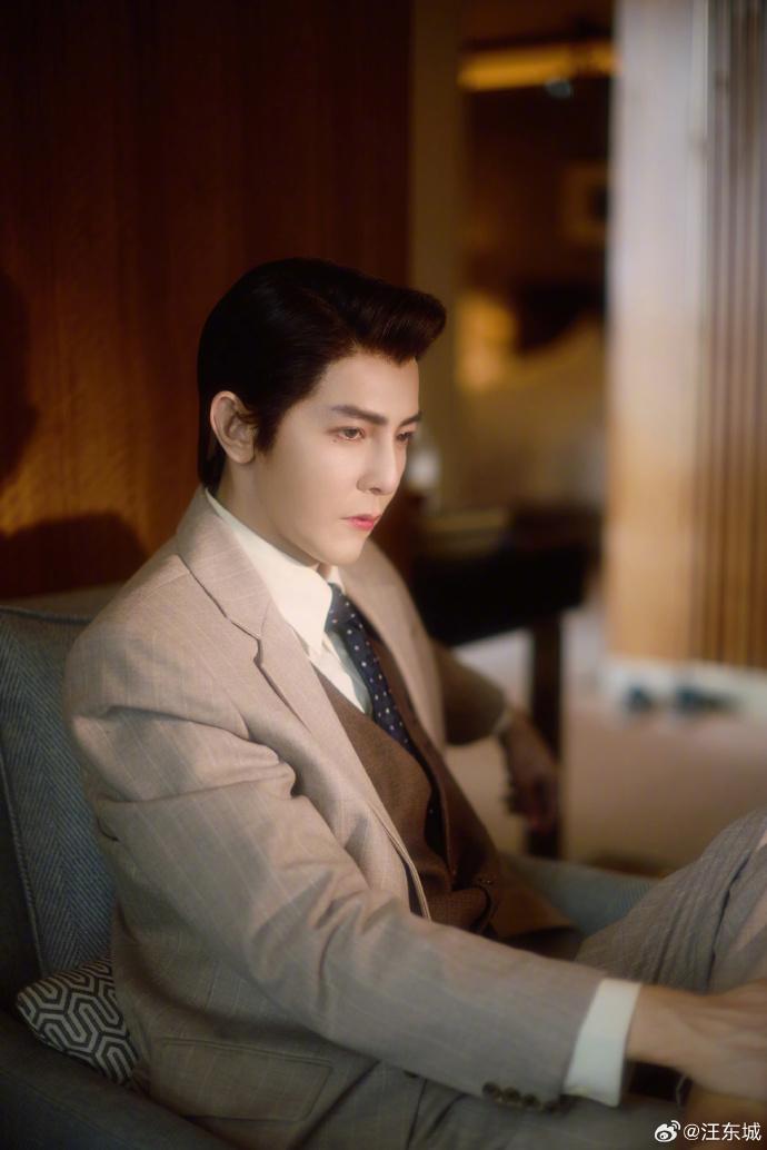 汪東城又變臉,他出席北京國際電影節時被網民笑「面目全非」。