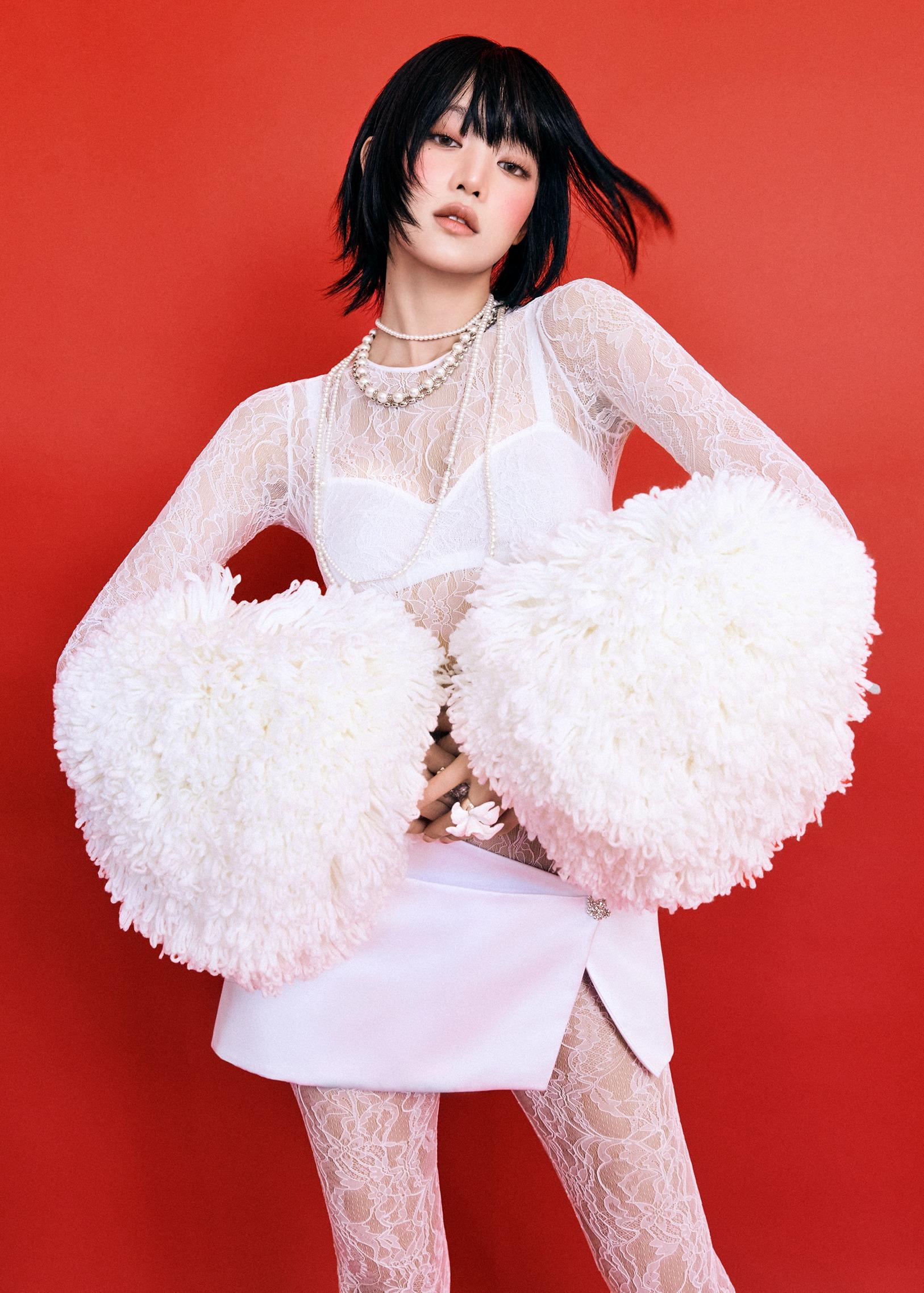 「富衛保險冠軍賽馬日」請來韓國人氣女團(G)I-DLE的泰籍成員MINNIE,以及天后容祖兒擔任開幕表演嘉賓