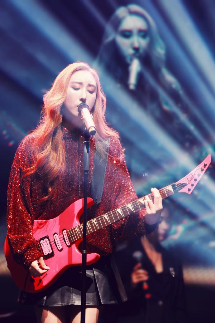 「小背心」許靖韻2年前買香港仔澄天一房 收樓旋即1.75萬租出 回報有幾多?(多圖)|名人業主