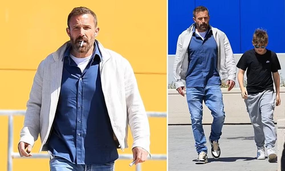 阿班好錫囝囝Samuel,但日前阿班就吸住煙行街,教壞小朋友。