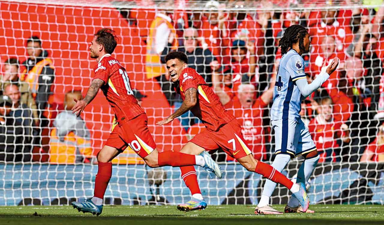 英超紅軍利物浦提早封王