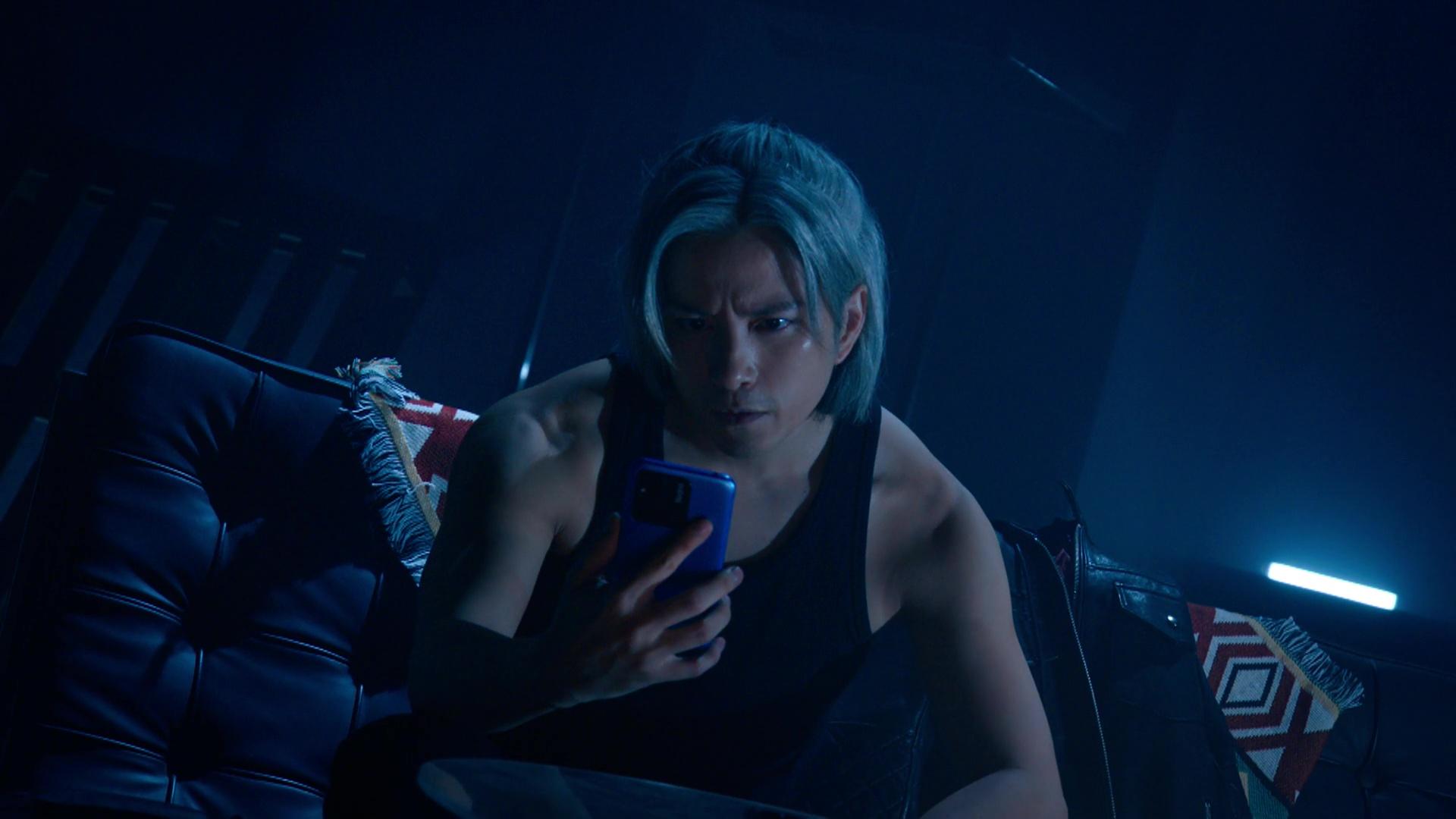 張彥博透露原來他是天生如此髮色,並謂自中學時開始已有白髮,多年來都是keep住染黑才打造出之前的Image。