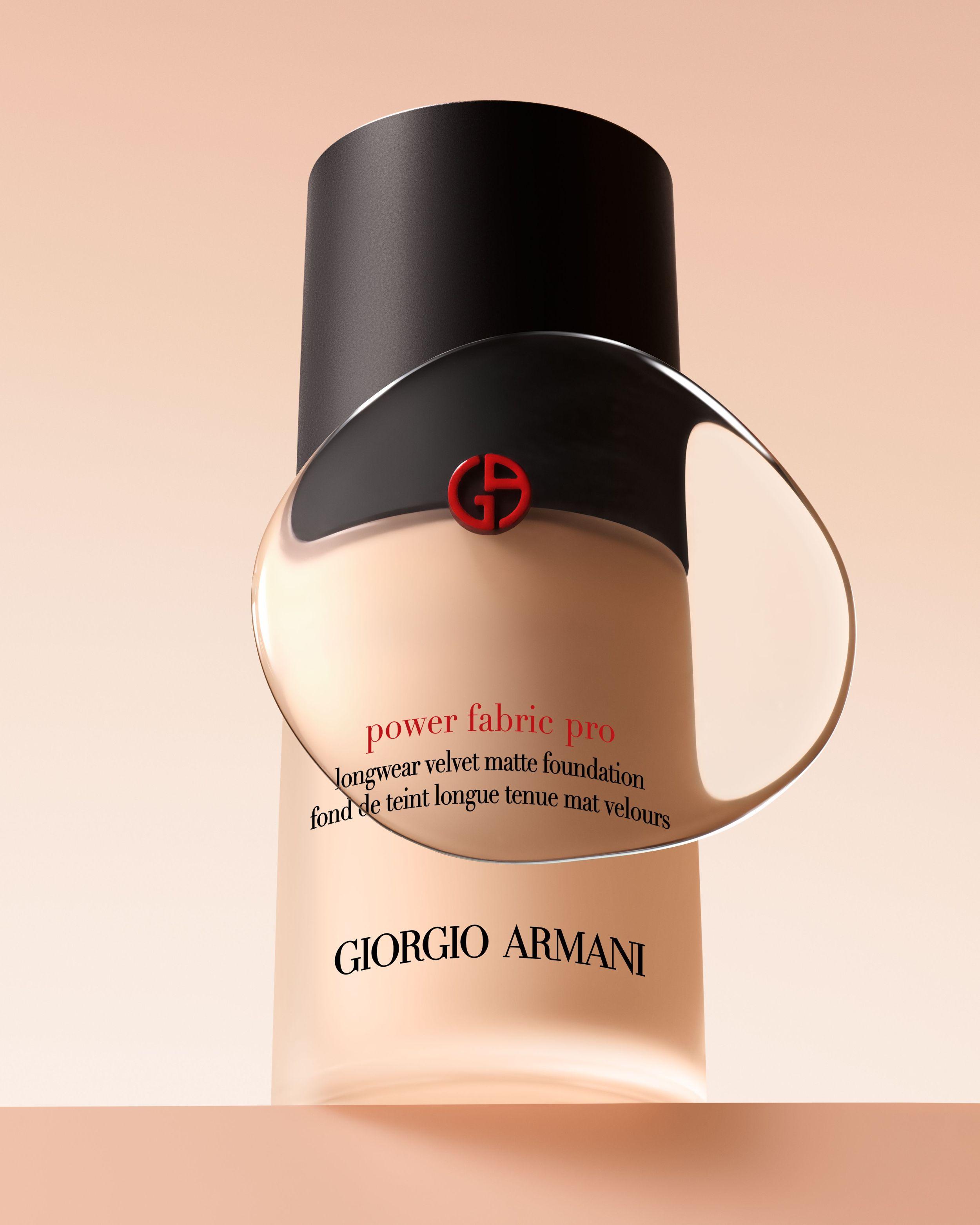 2025粉底推介|ARMANI beauty Power Fabric PRO專業柔霧持妝粉底液 $625