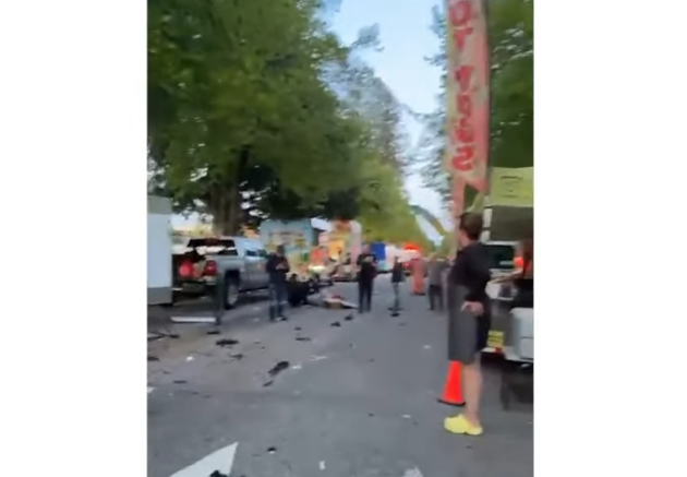 加拿大溫哥華汽車撞人群釀多人死傷。(互聯網)