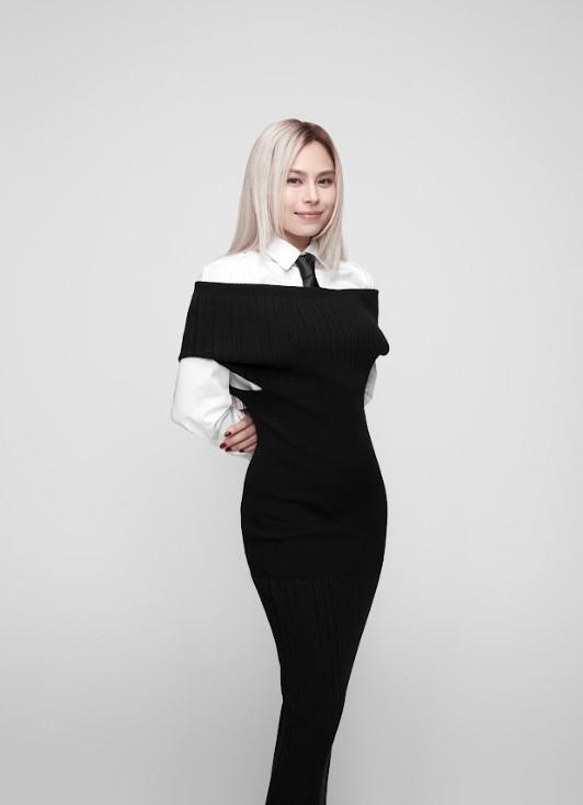 Gin Lee和Jay Fung分別於喺呢個暑假唔同嘅日子會有粉絲跟熊貓見面會,請密切留意!