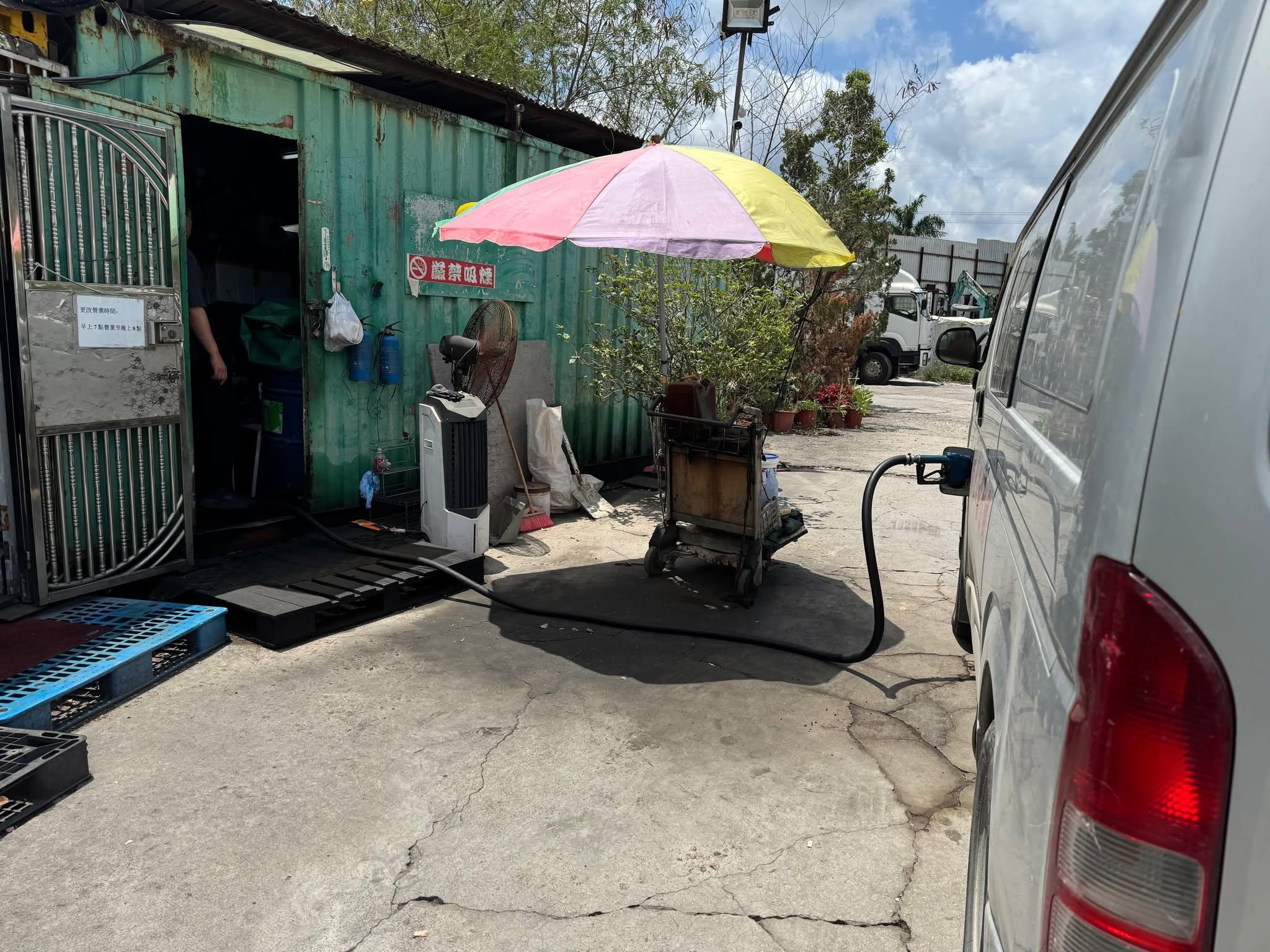 消防一連四日打擊非法油站。(消防處圖片)