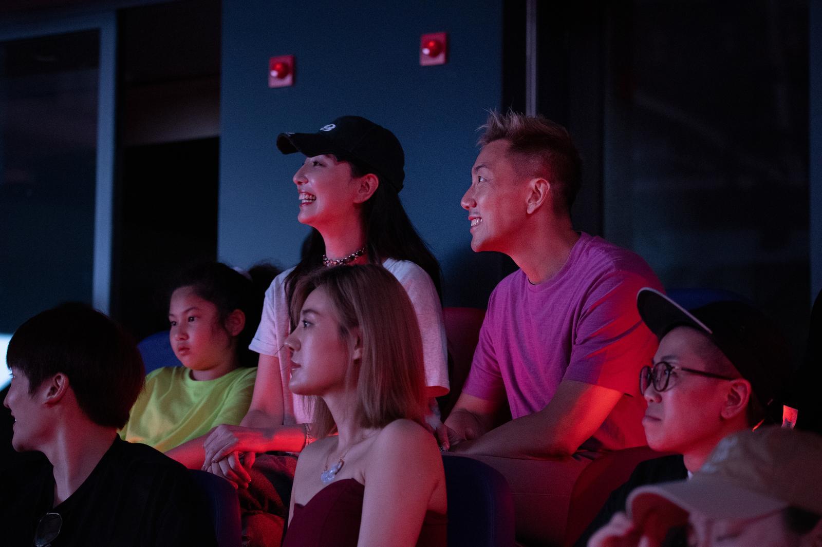 鄭希怡Yumiko、梁浸浸