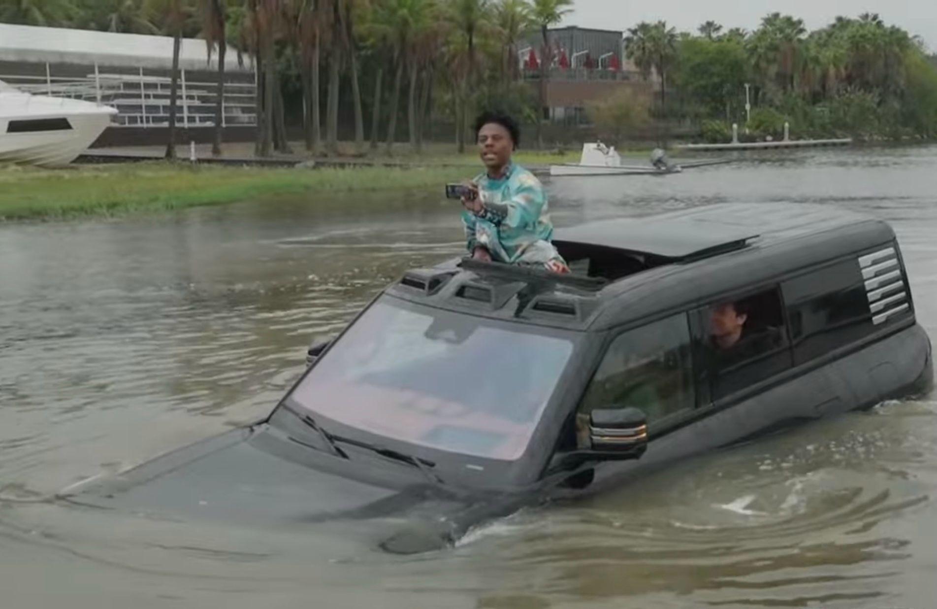 Speed連人帶車落水。