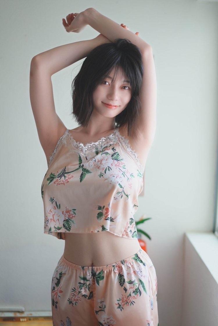 巨乳版橋本環奈 AV女優瀨戶環奈胸壓合照恨死粉絲